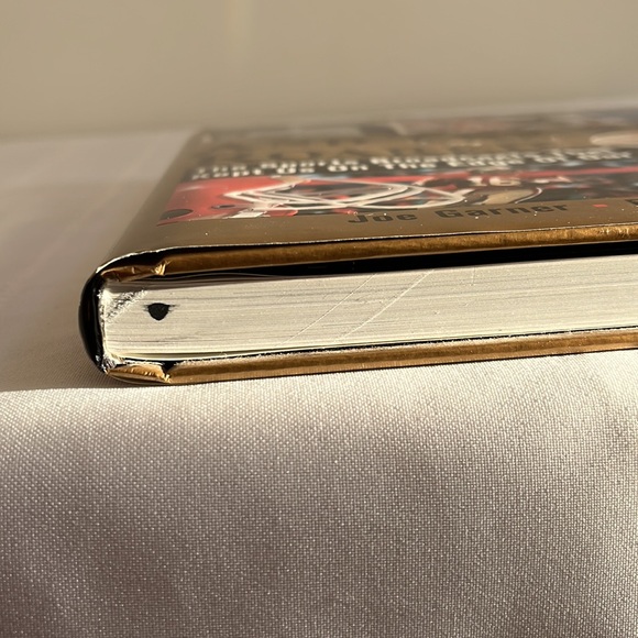 And The Fans Roared BOOK with 2 Audio CDs (unopened) - Picture 9 of 9